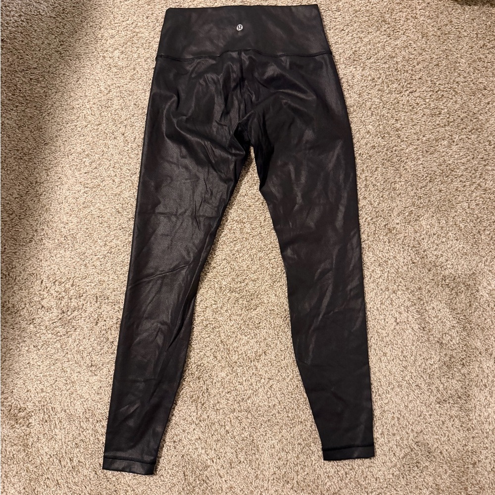 Lululemon Wunder Under High-Rise Tight 28"
*Full-On Luxtreme Shine - Picture 2 of 4